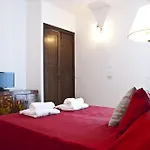 Bed & Breakfast Nisí