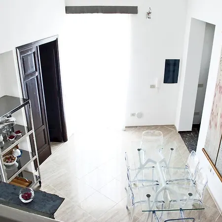 Bed and breakfast Nisí 4*