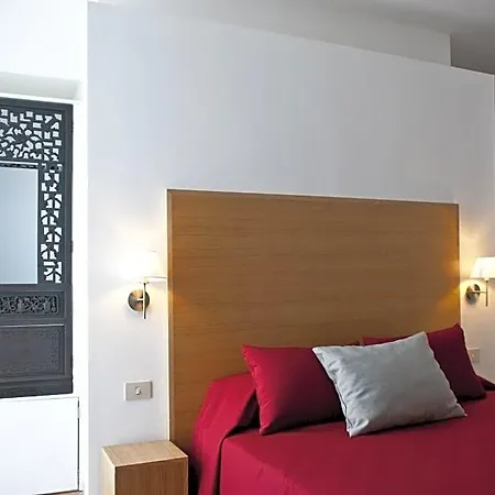 Frühstückspension Nisi 4*