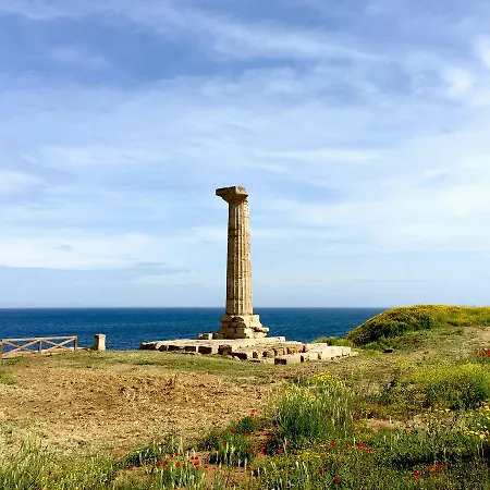 Nisí Crotone